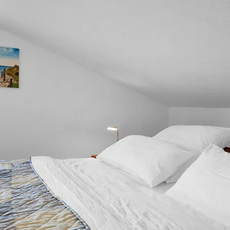 Sturm By Interhome Warwerort
