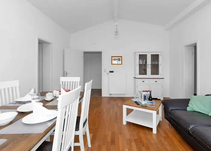 Sturm By Interhome Warwerort